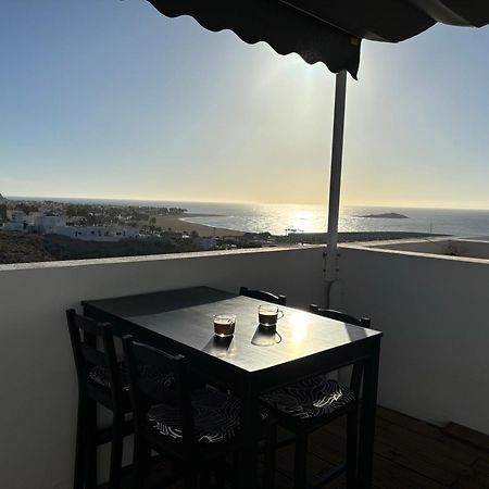 شقة Capital Seaview كاربونيذاس المظهر الخارجي الصورة
